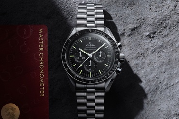 Top 5 mẫu đồng hồ Omega Moonwatch nối tiếng bậc nhất