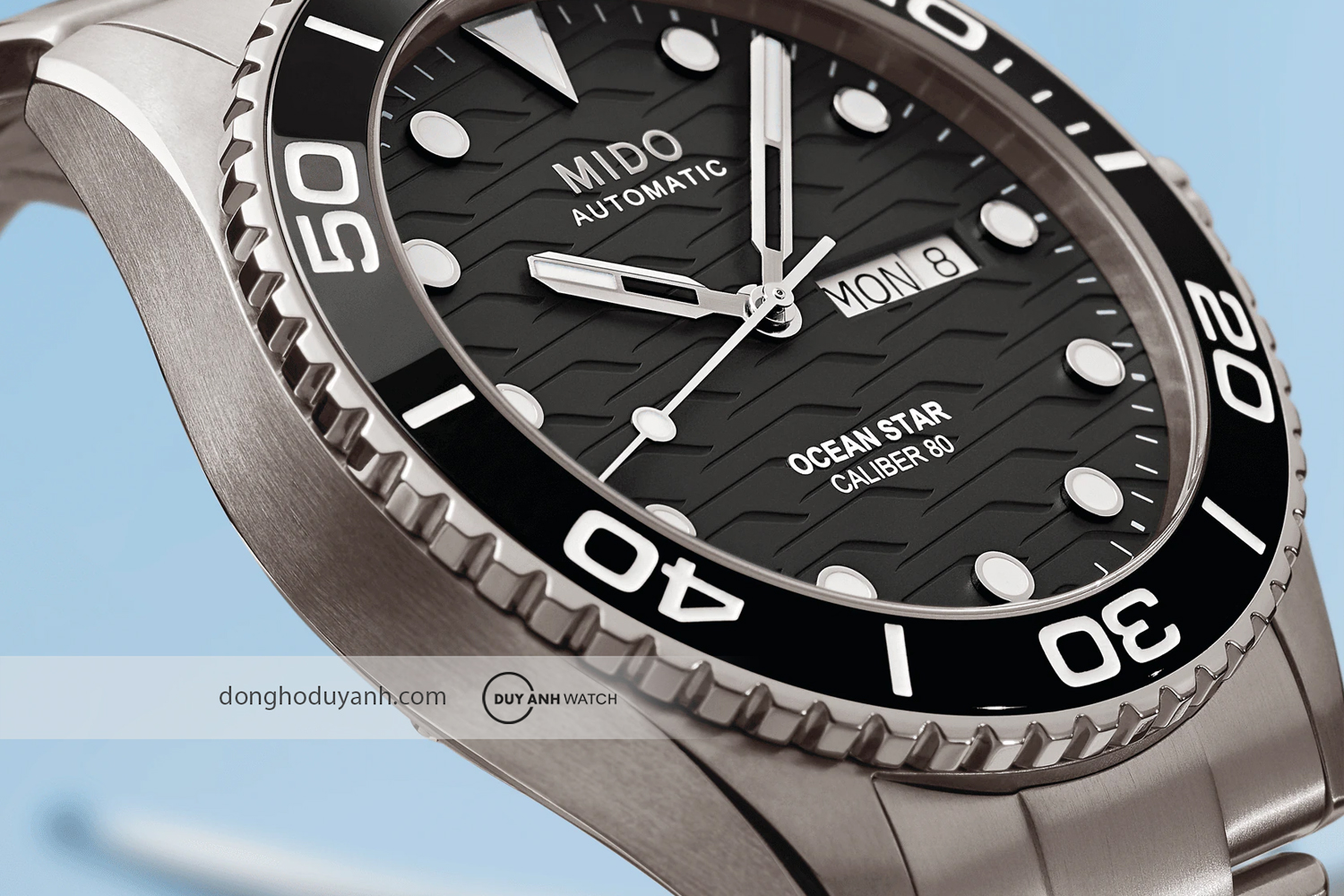 MIDO OCEAN STAR 200C TITANIUM M042.430.44.051.00 (M0424304405100)4