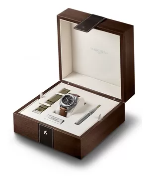 Đồng hồ nam Longines Pilot Majetek Box Edition L2.838.4.53.9 (L28384539)