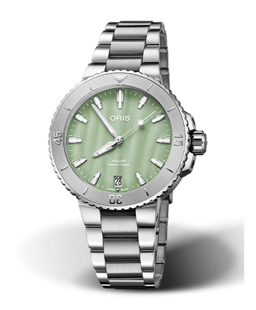 Đồng hồ nữ Oris Aquis Date 01 733 7770 4157-07 8 18 05P
