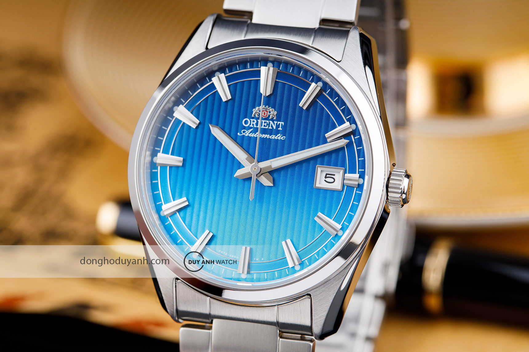 Đồng hồ Orient Contemporary RA-AC0R09L30B1