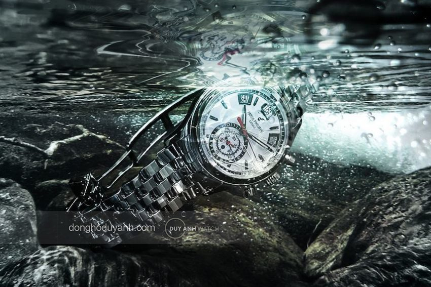 đồng hồ bị vào nước