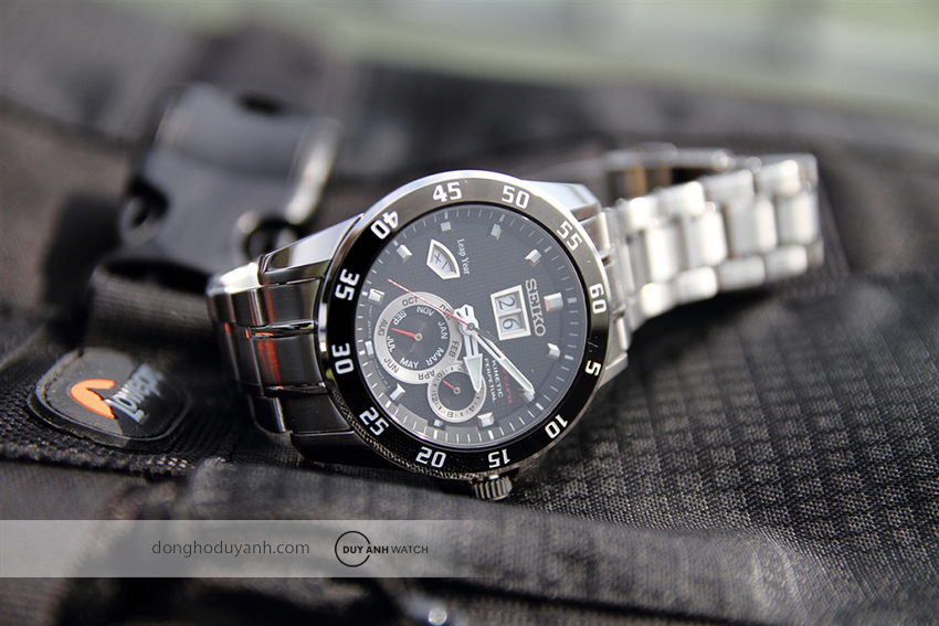 Đồng hồ Seiko Kinetic
