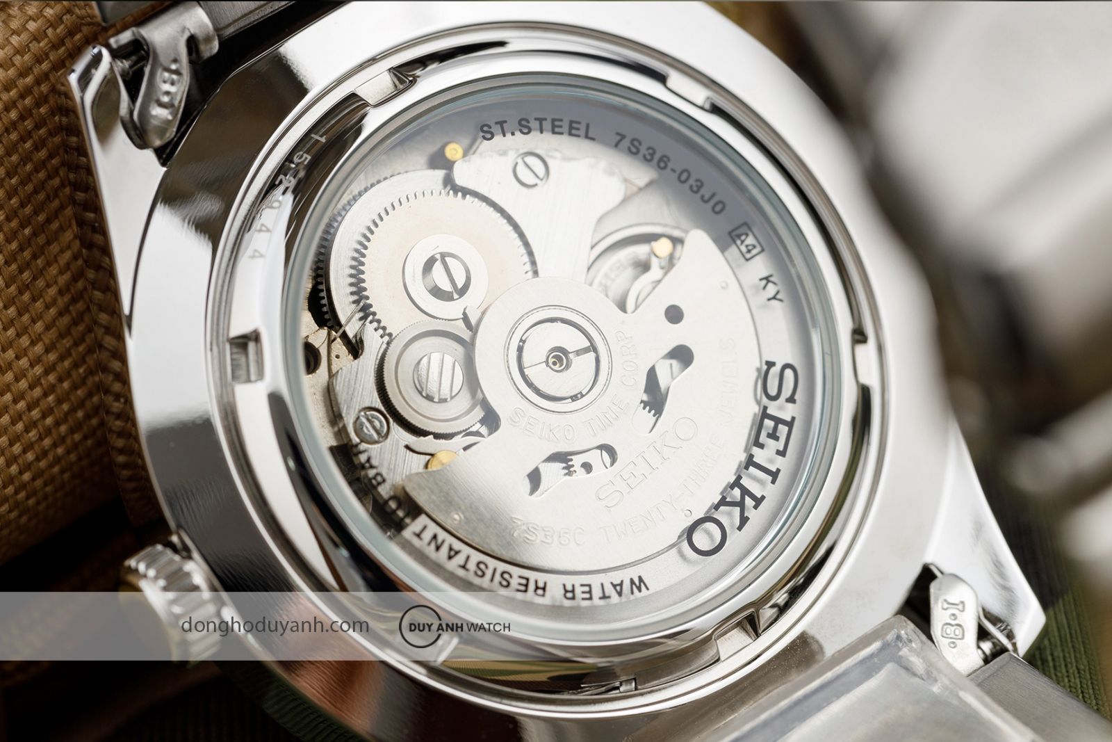 Đồng hồ Seiko 5 Quân Đội SNZG13K1S