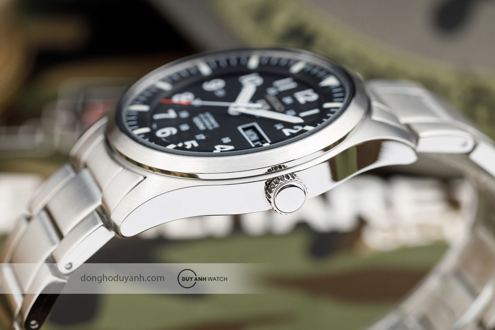 Đồng hồ Seiko 5 Quân Đội SNZG13K1S