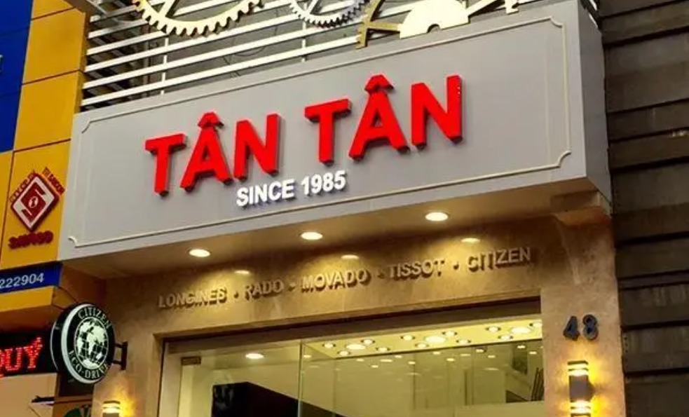 Cửa hàng Đồng Hồ Tân Tân