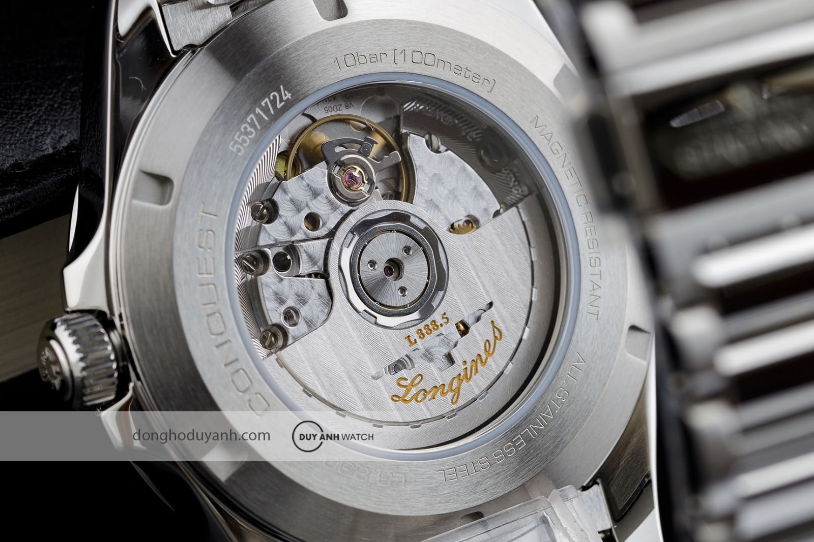 Mặt đ&aacute;y Longines Conquest L3.830.4.72.6