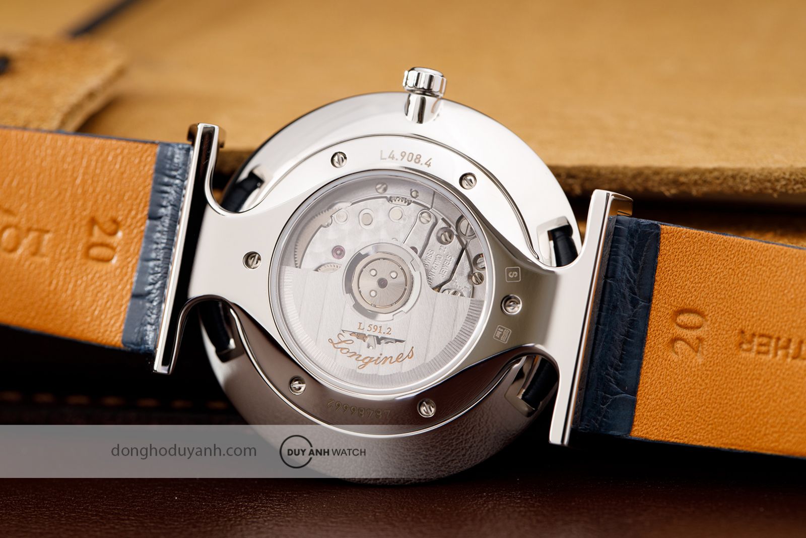 Mặt đ&aacute;y Longines La Grande Classique L4.908.4.97.2