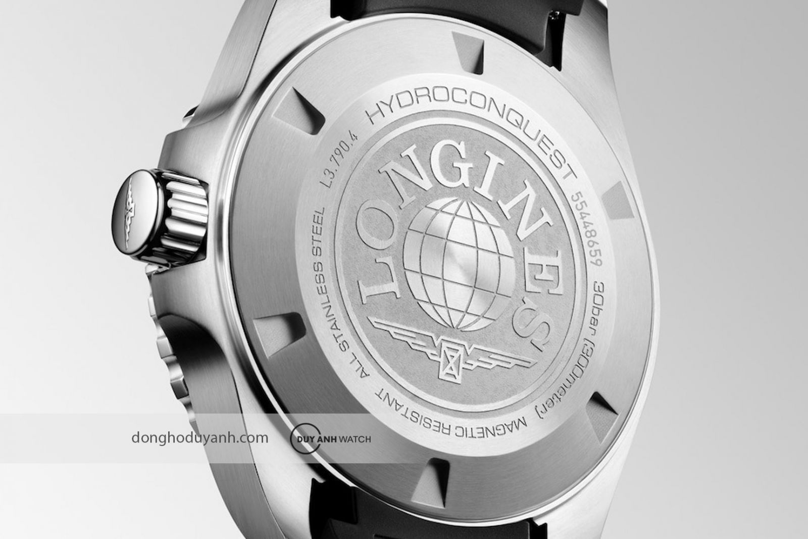 Mặt đ&aacute;y của HydroConquest GMT L3.790.4.56.9