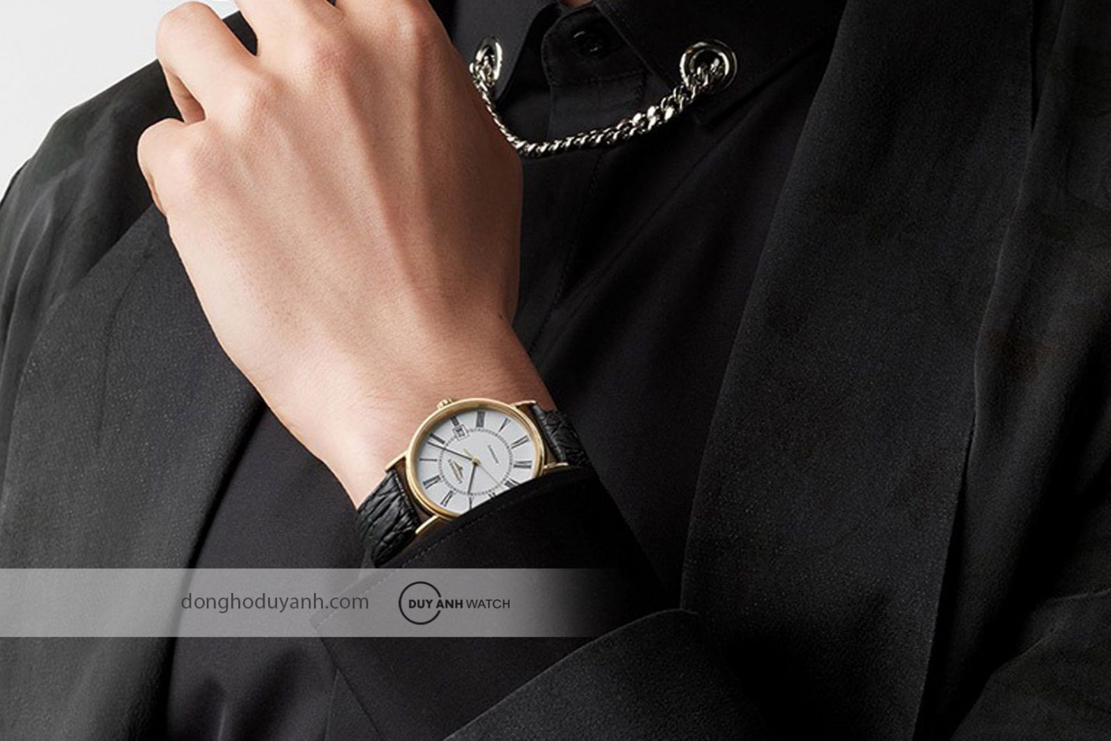 Longines Présence L4.922.2.11.2 trên tay