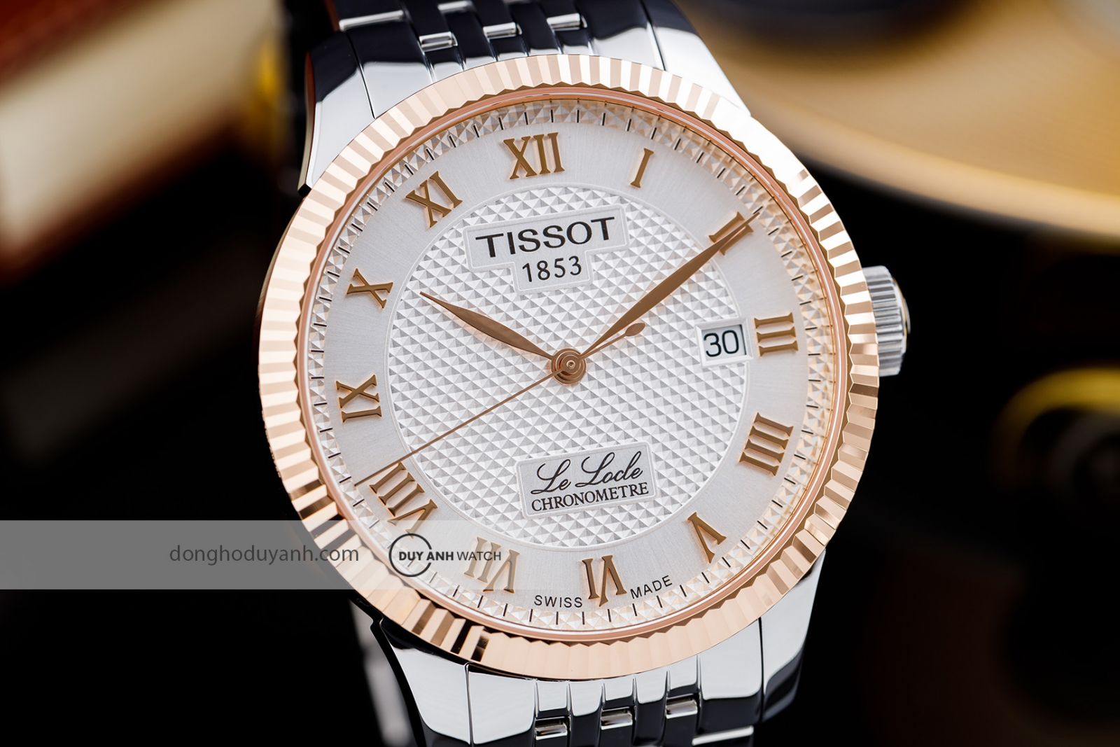 Cận cảnh mặt số Tissot Le Locle COSC T932.408.41.033.00
