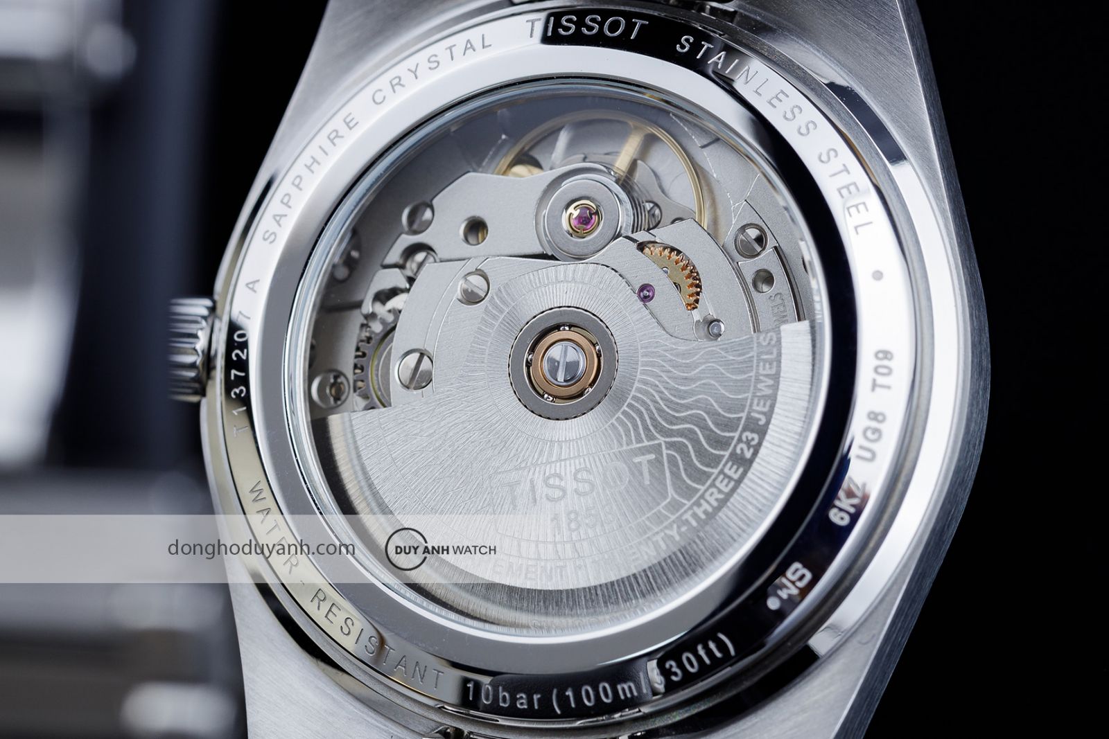 Mặt đáy Tissot PRX Powermatic 80 35mm T137.207.11.051.00