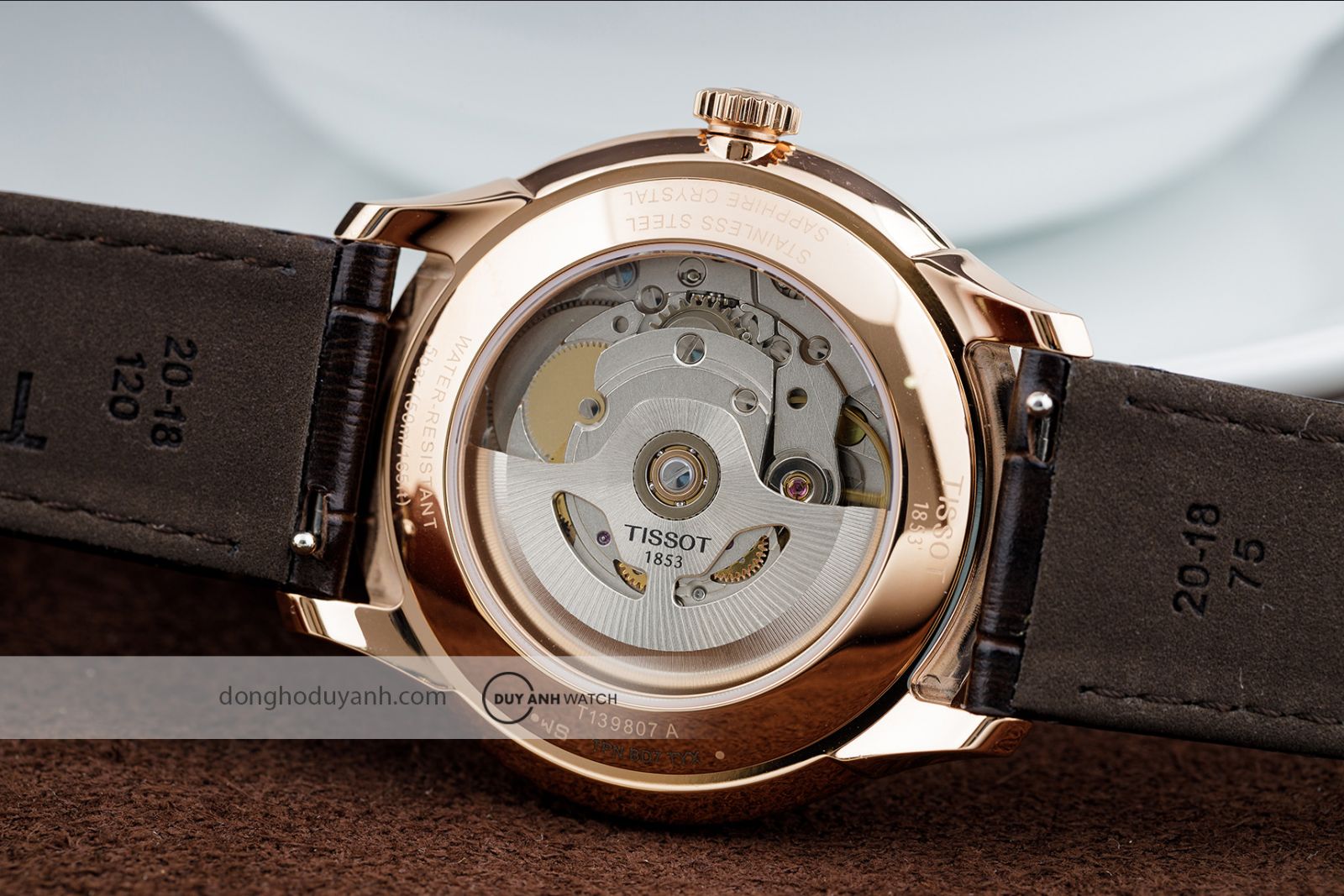 Mặt đáy của Tissot Chemin des Tourelles Powermatic 80 T139.807.36.031.00
