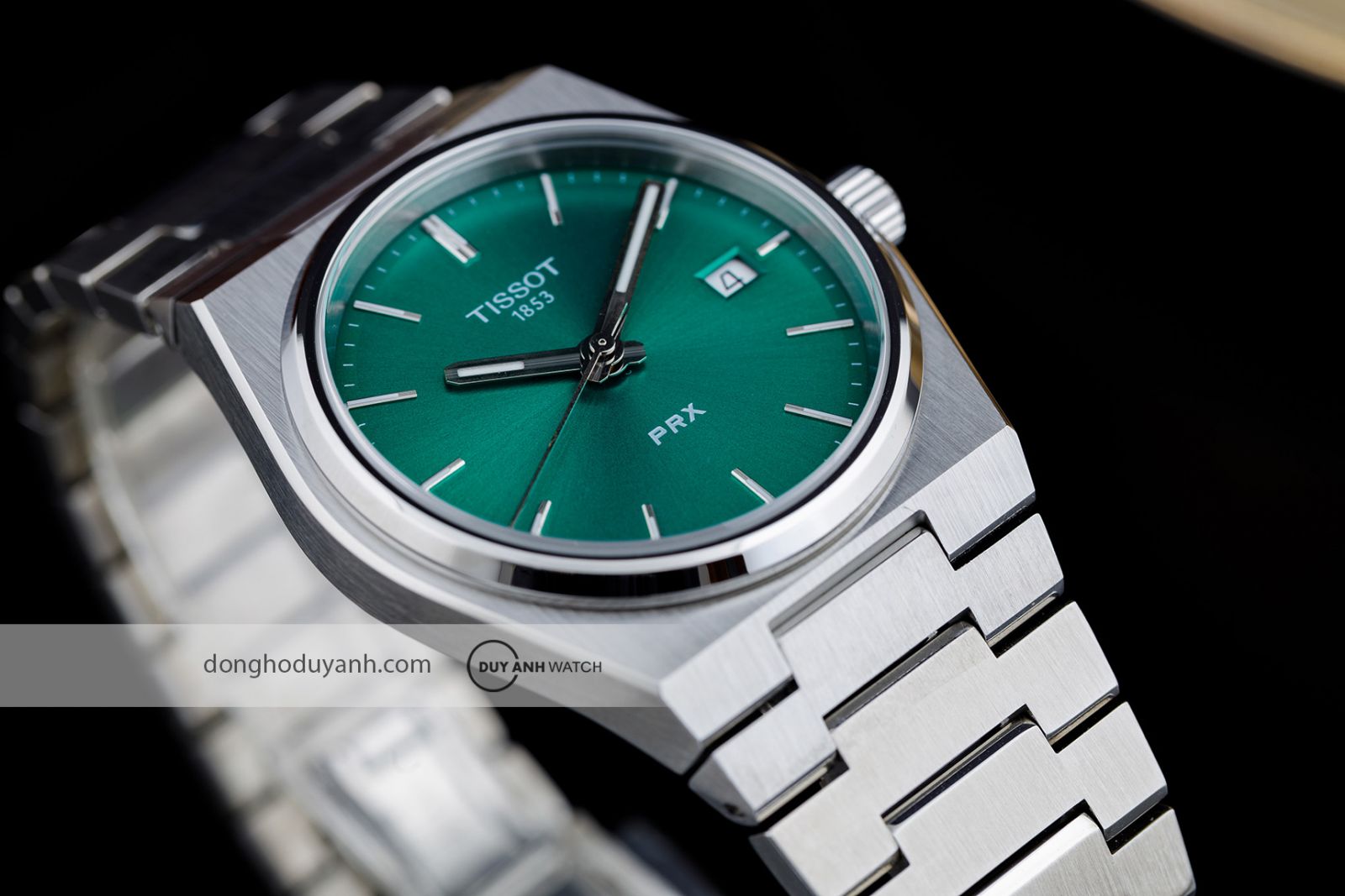 Góc nhìn nghiêng đồng hồ Tissot PRX T137.210.11.081.00