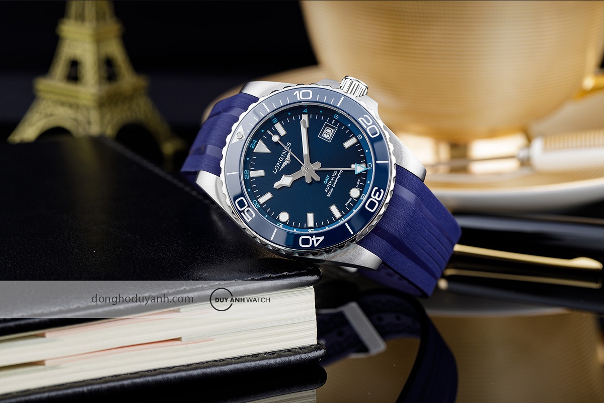 Đồng hồ nam Longines HydroConquest GMT L3.790.4.96.9