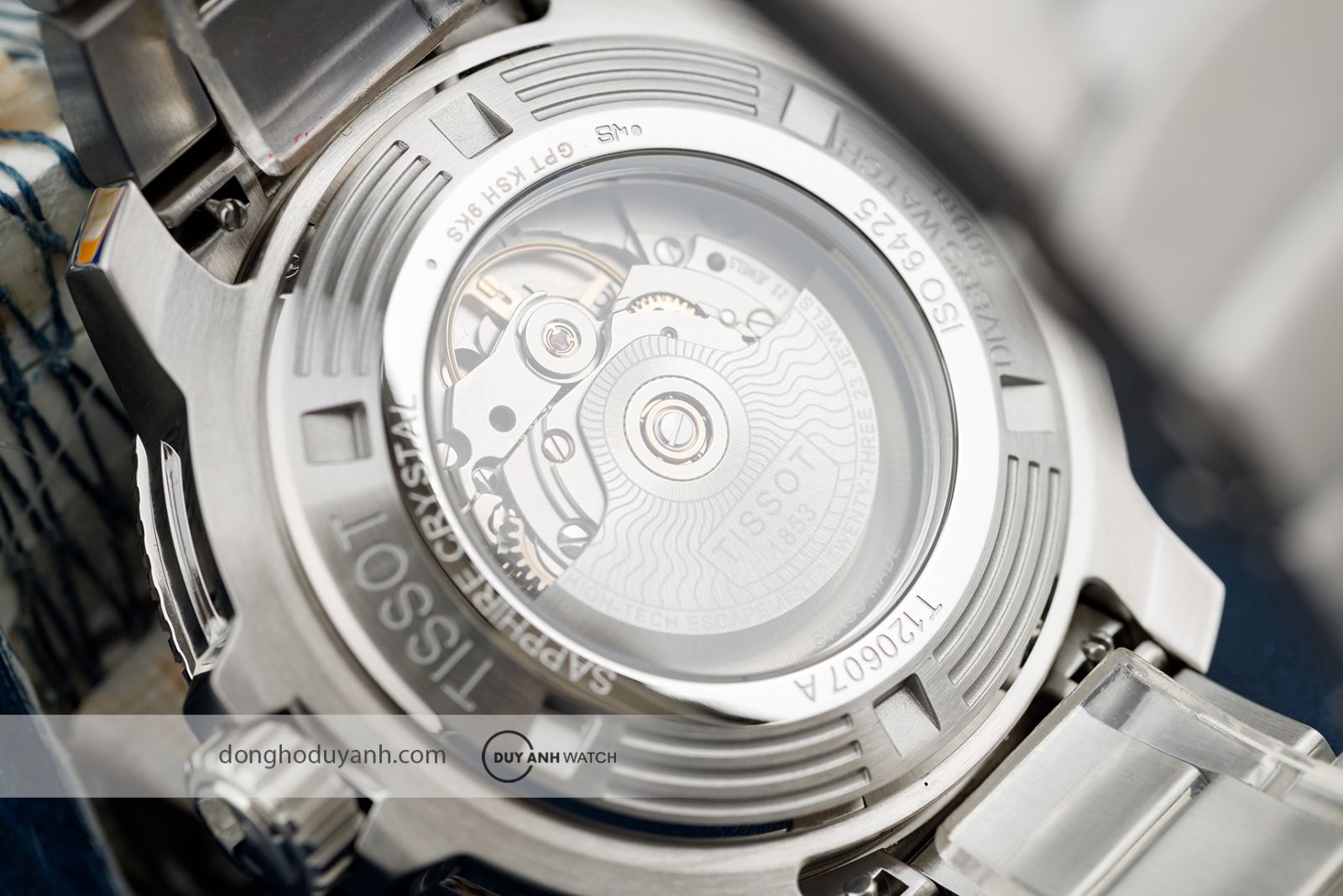 Mặt đáy Tissot Seastar 2000 Professional Powermatic 80 T120.607.11.041.00
