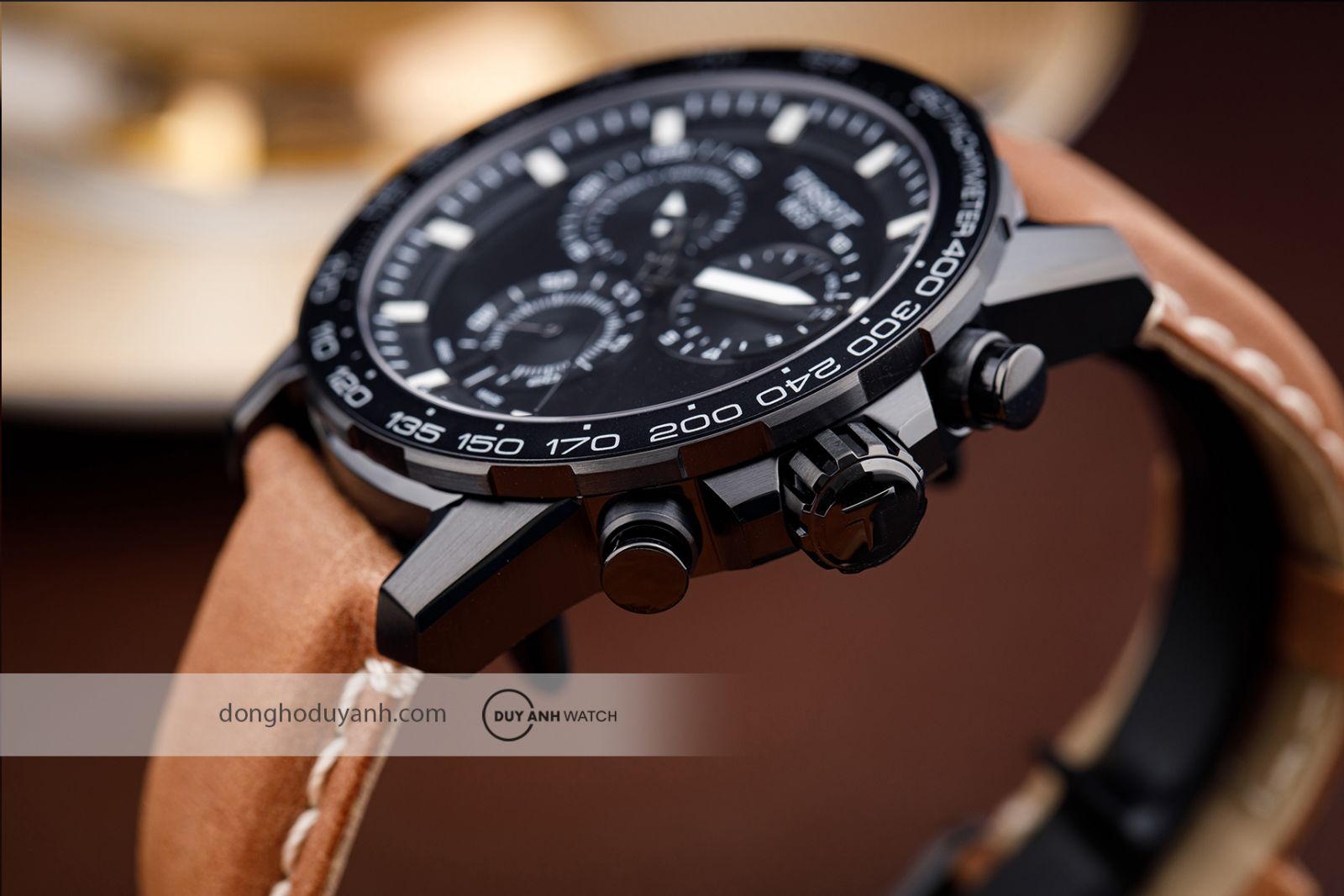 Góc nhìn nghiêng Tissot Supersport Chrono T125.617.36.051.01