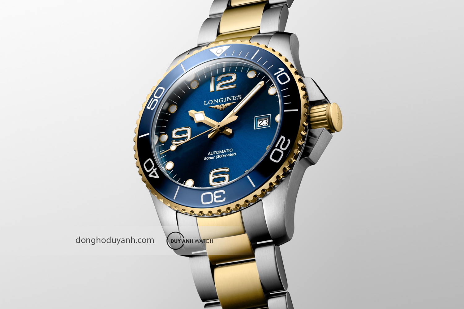 Longines HydroConquest L3.782.3.96.7 mang lại trải nghiệm đeo rất cân bằng giữa thể thao và sang trọng.