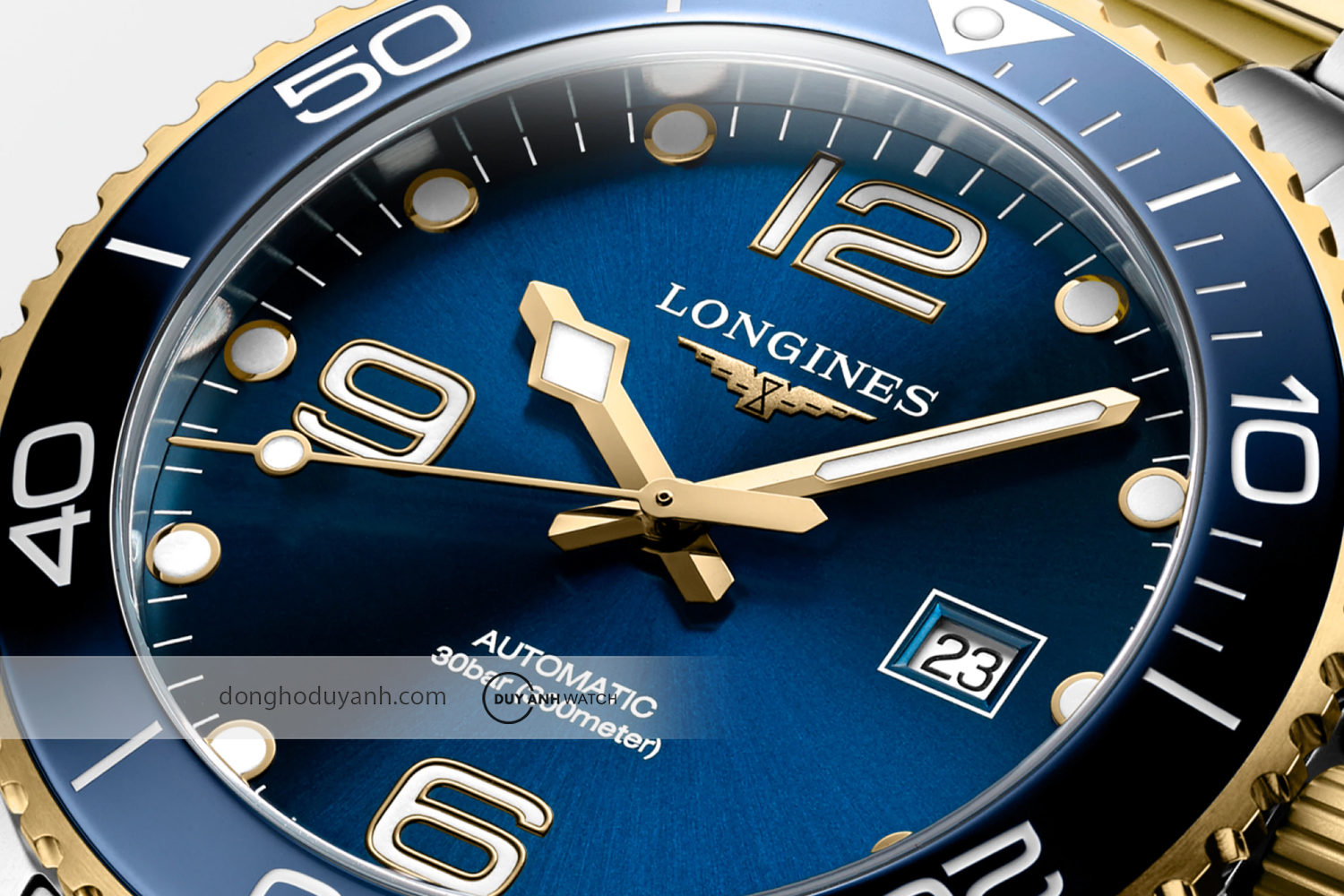 Longines HydroConquest L3.782.3.96.7 không chỉ đẹp mà còn sở hữu hiệu năng đúng chuẩn của một chiếc đồng hồ lặn.
