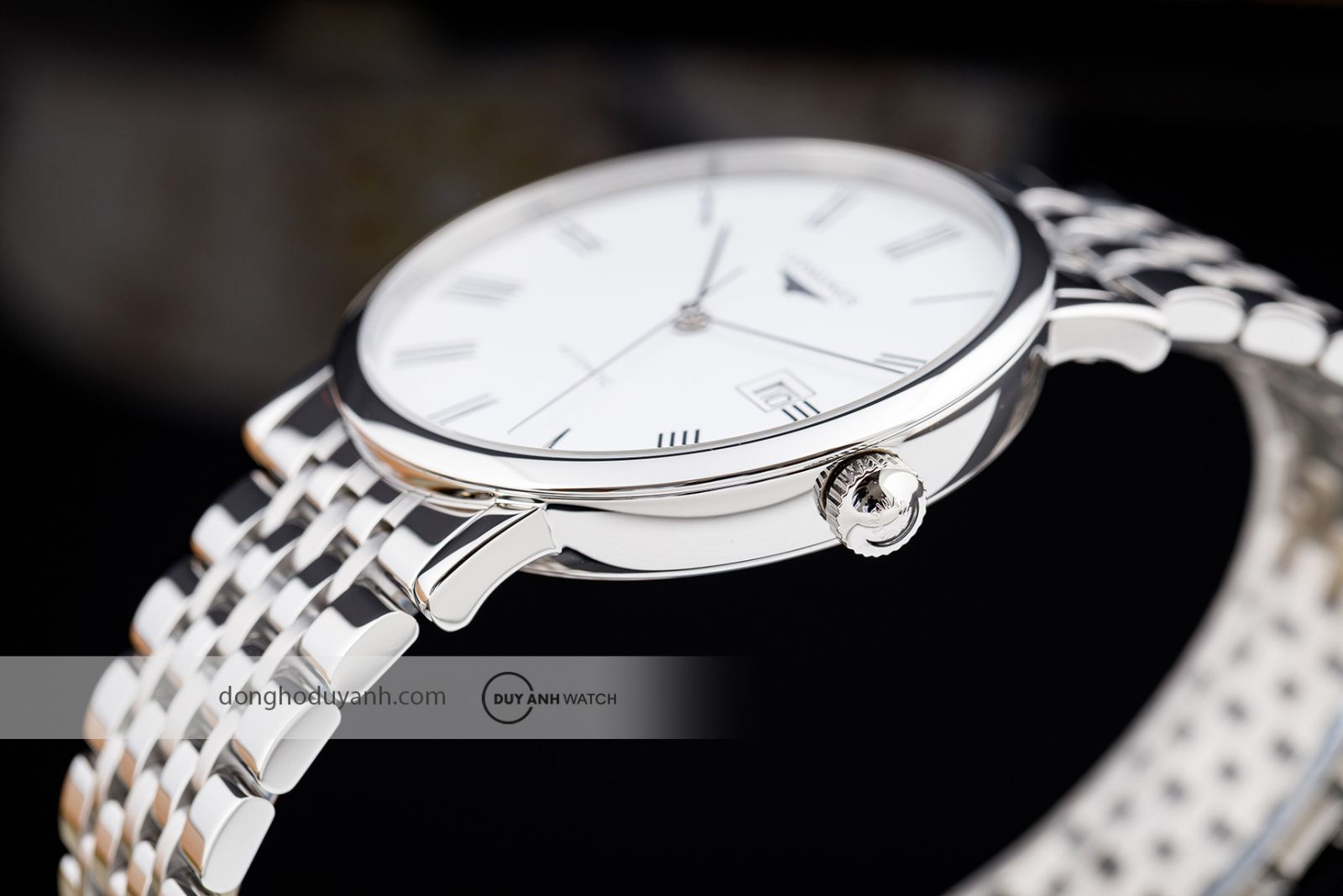 Longines Elegant Collection L4.911.4.11.6 mang lại trải nghiệm đeo nhẹ nhàng và tinh tế.
