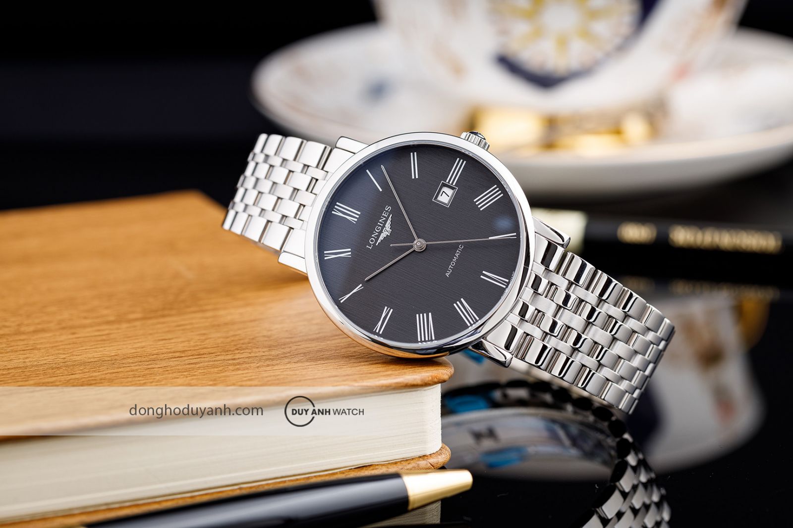 Longines Elegant Collection L4.911.4.71.6 mang lại cảm giác đeo nhẹ nhàng và tinh tế.