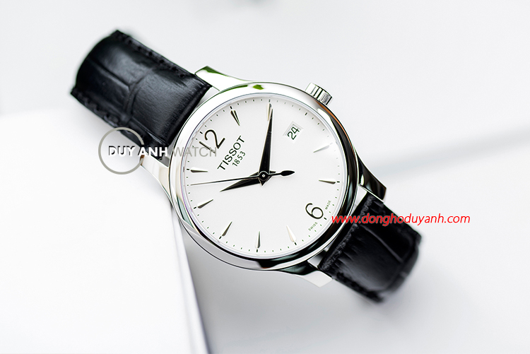 Góc nghiêng Tissot Tradition T063.210.16.037.00