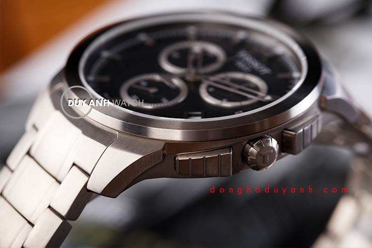 Cận cảnh Tissot Titanium T069.417.44.061.00