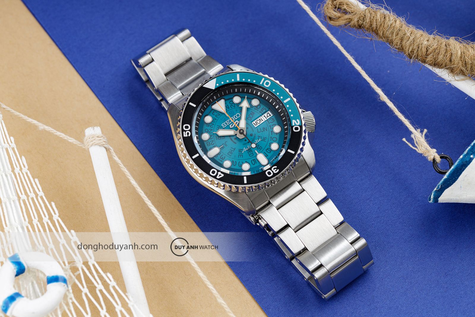 Đồng hồ nam Seiko 5 Sports SRPJ45K1