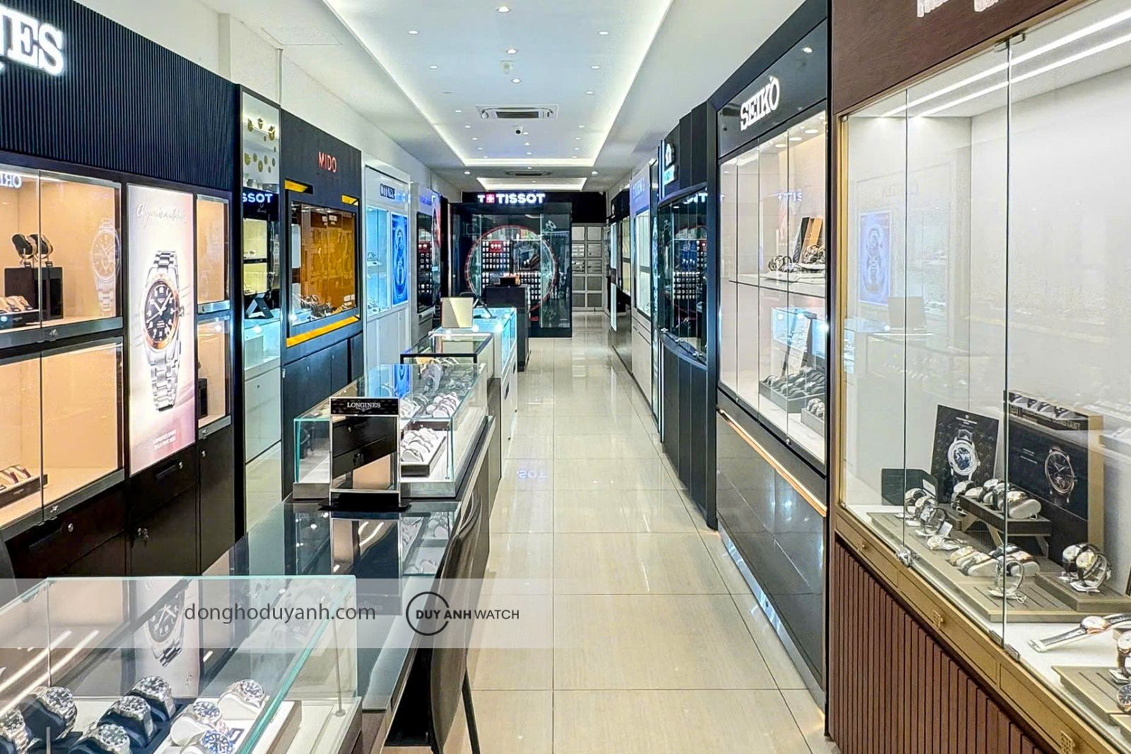 Cửa hàng Duy Anh Watch tại Hà Nội