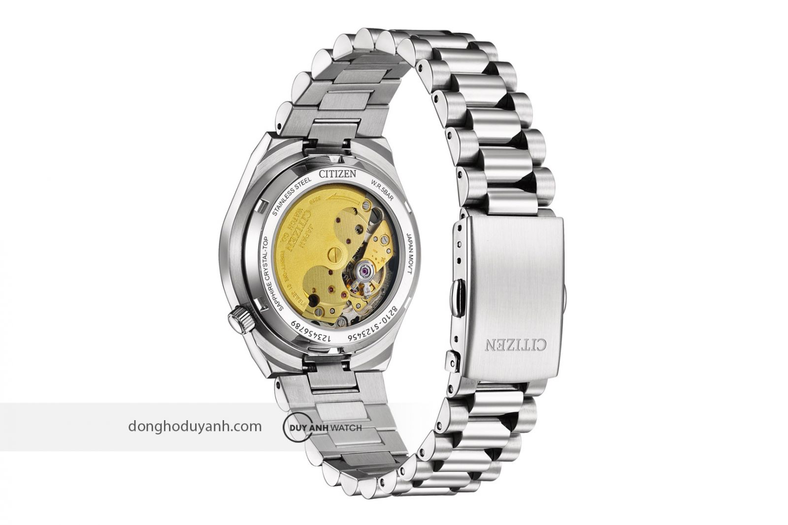 Đồng hồ sở hữu bộ máy Caliber 8210