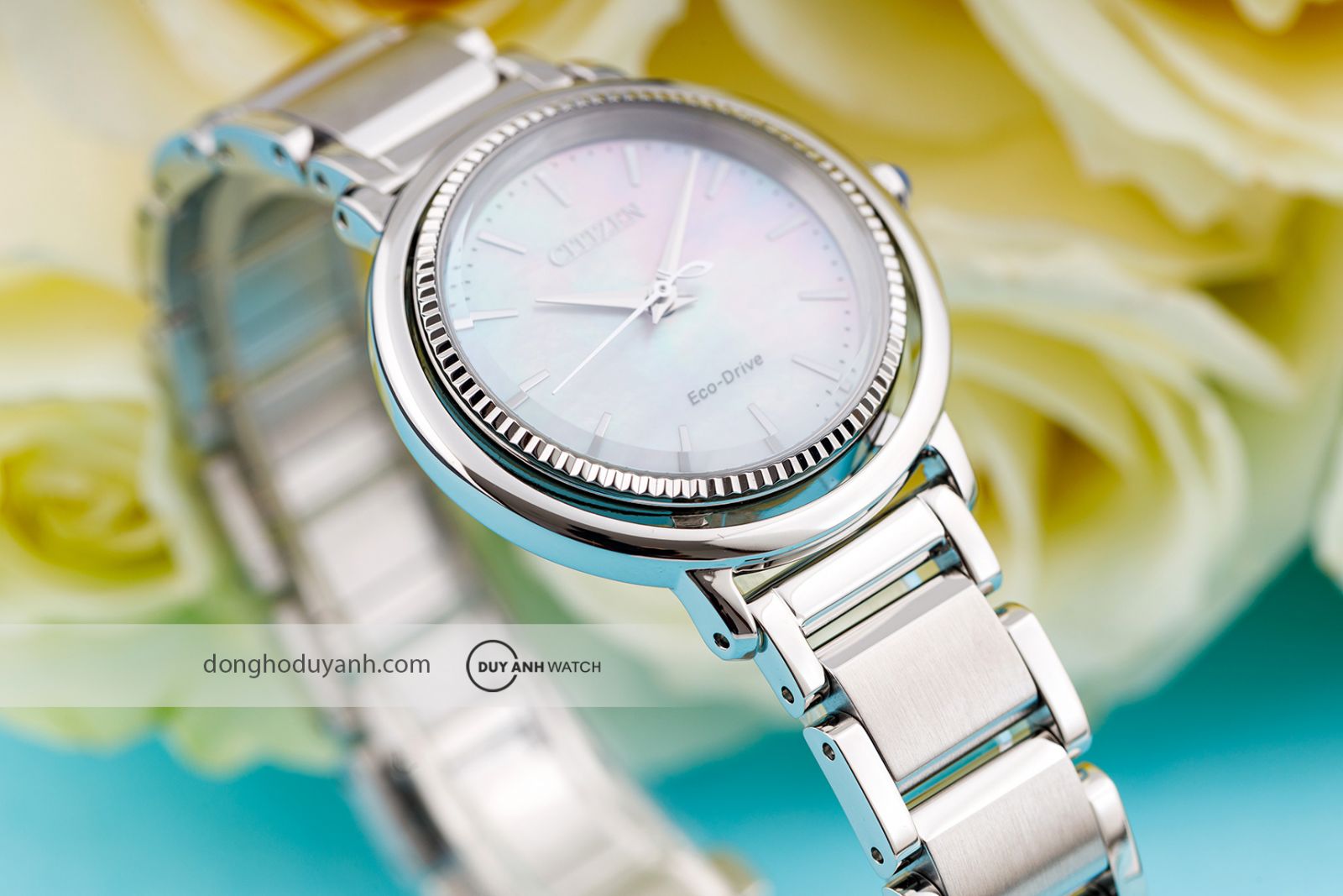 Góc nghiêng Citizen L Eco-Drive EM1100-84D