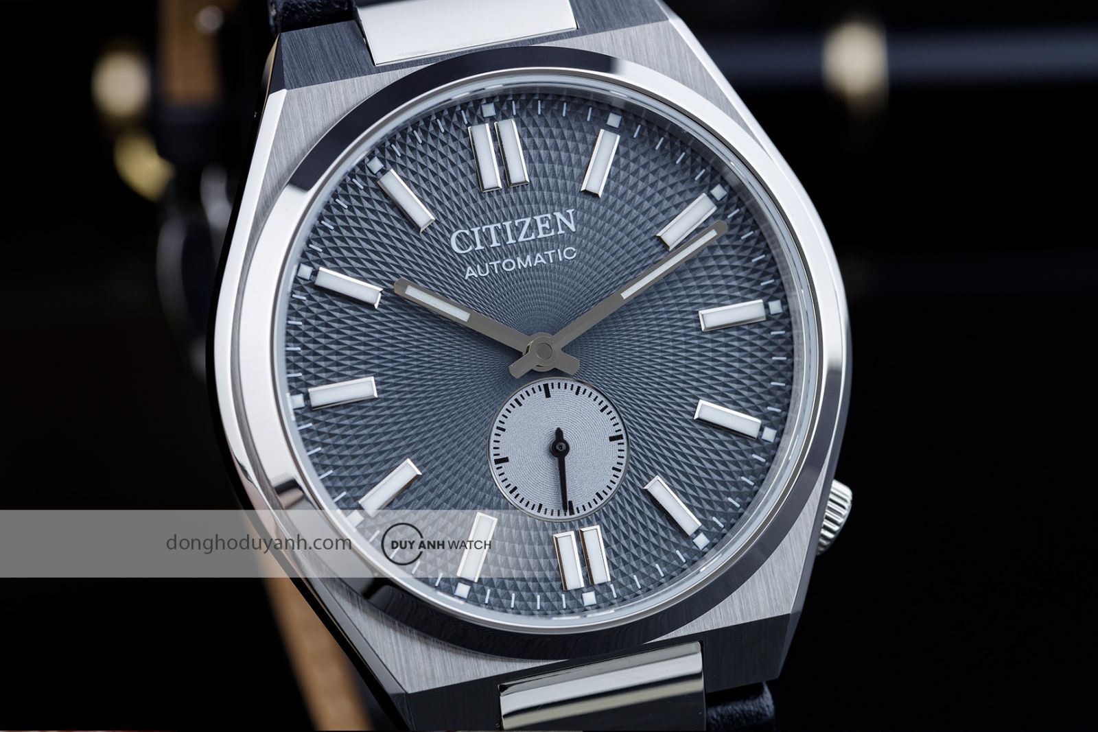 Mặt kính Citizen Tsuyosa Small Second NK5010-01H