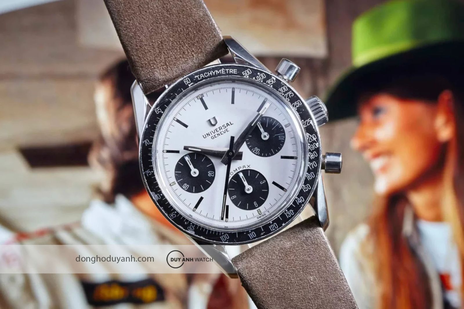 Mẫu đồng hồ Universal Geneve Nina Rindt (1964–1967)