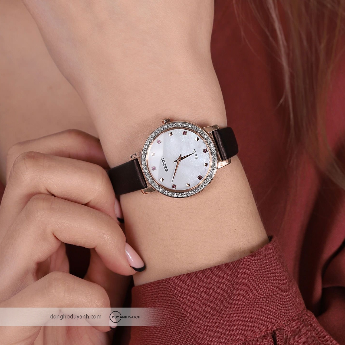 Đồng hồ Seiko Solar SUP450P1