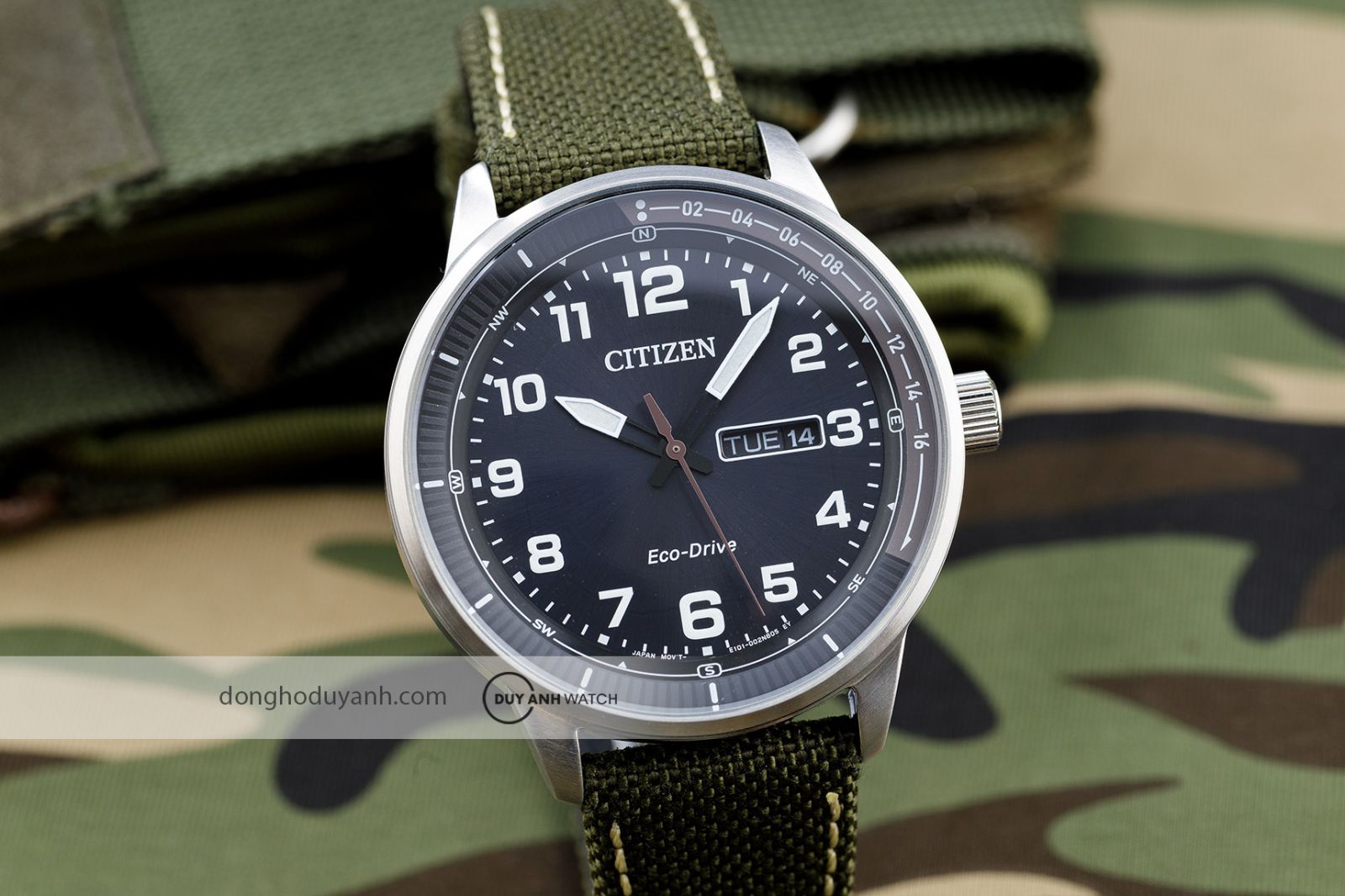Mặt kính Citizen Eco-Drive BM8590-10E