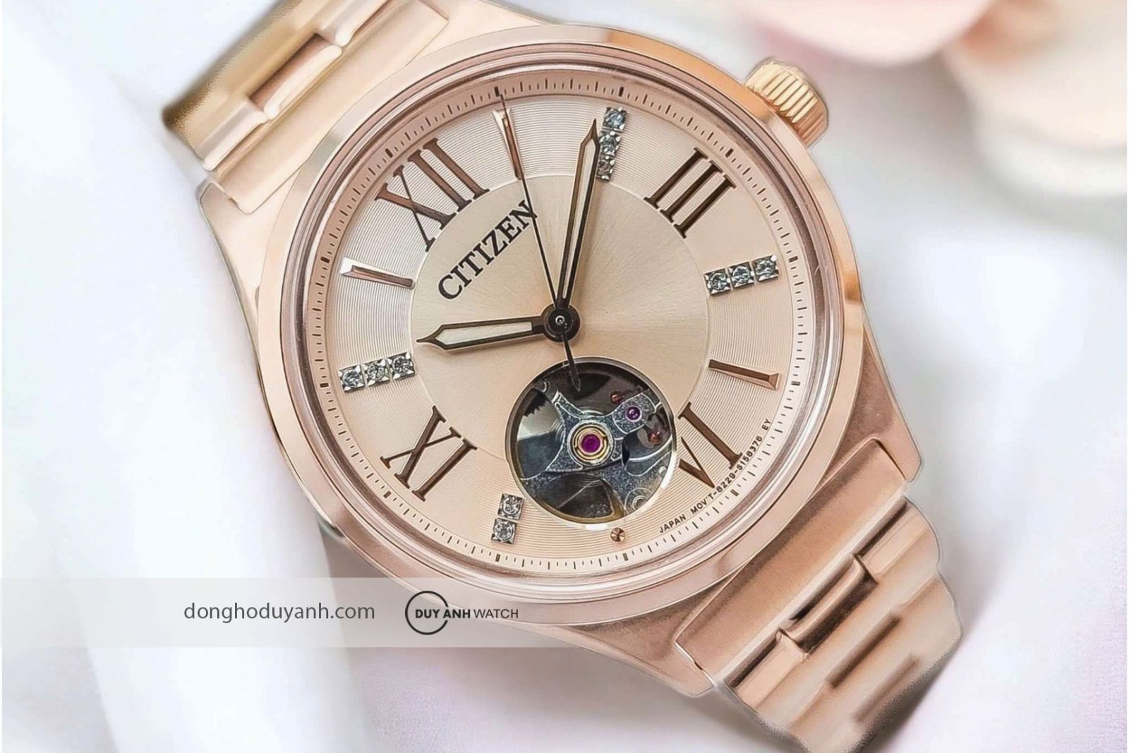 Cận cảnh Citizen Open Heart PC1003-58X