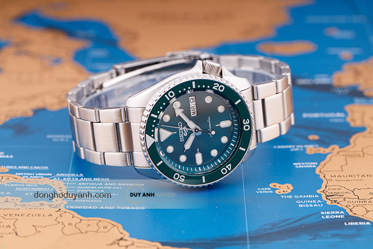 Đồng hồ Seiko 5 Sports SRPD61K1