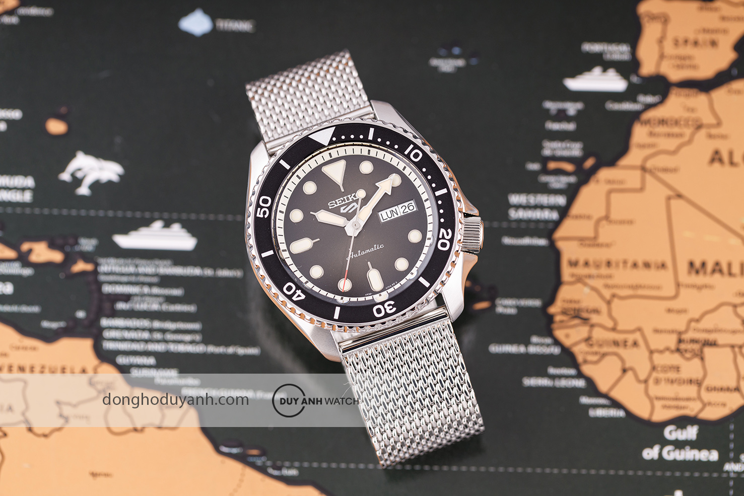 Đồng hồ Seiko 5 Sports SRPD73K1S