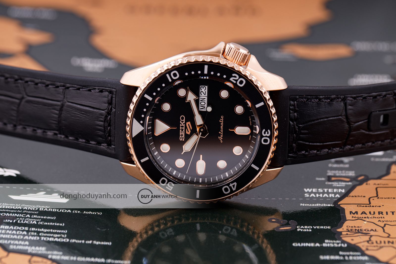 Đồng hồ Seiko 5 Sports SRPD76K1