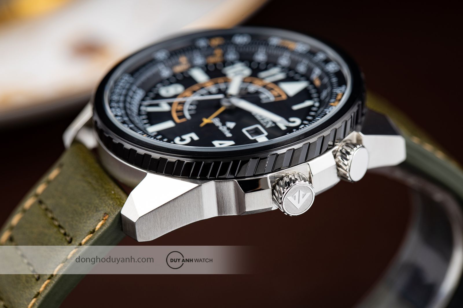 Mặt đáy Citizen Promaster Eco-Drive BJ7138-04E