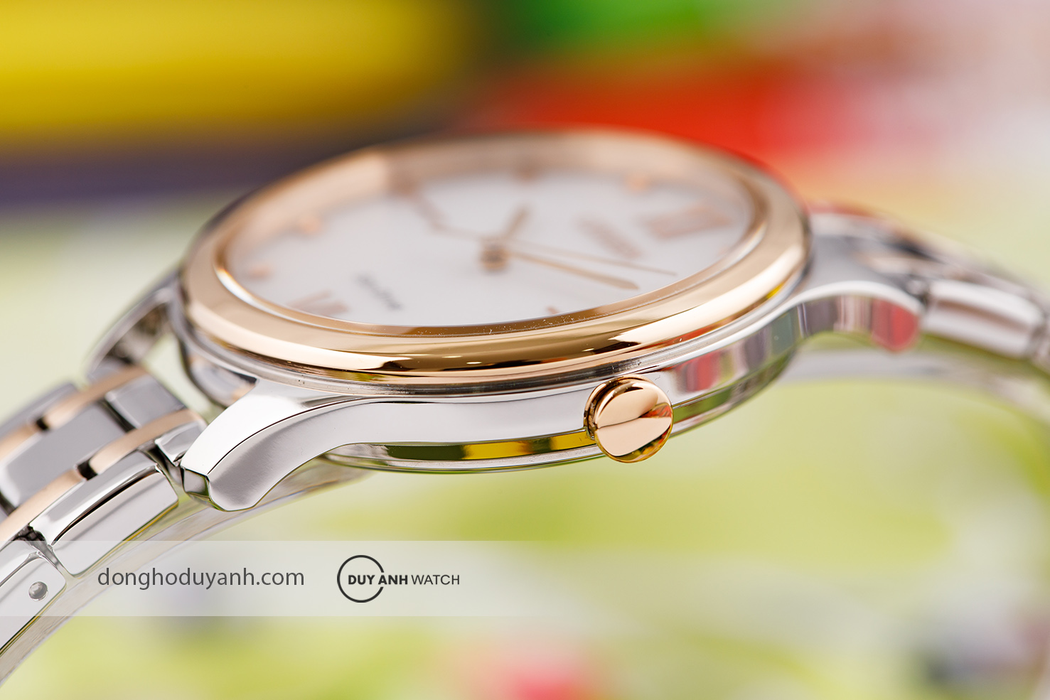 Cạnh bên của Citizen Eco-Drive EM0506-77A