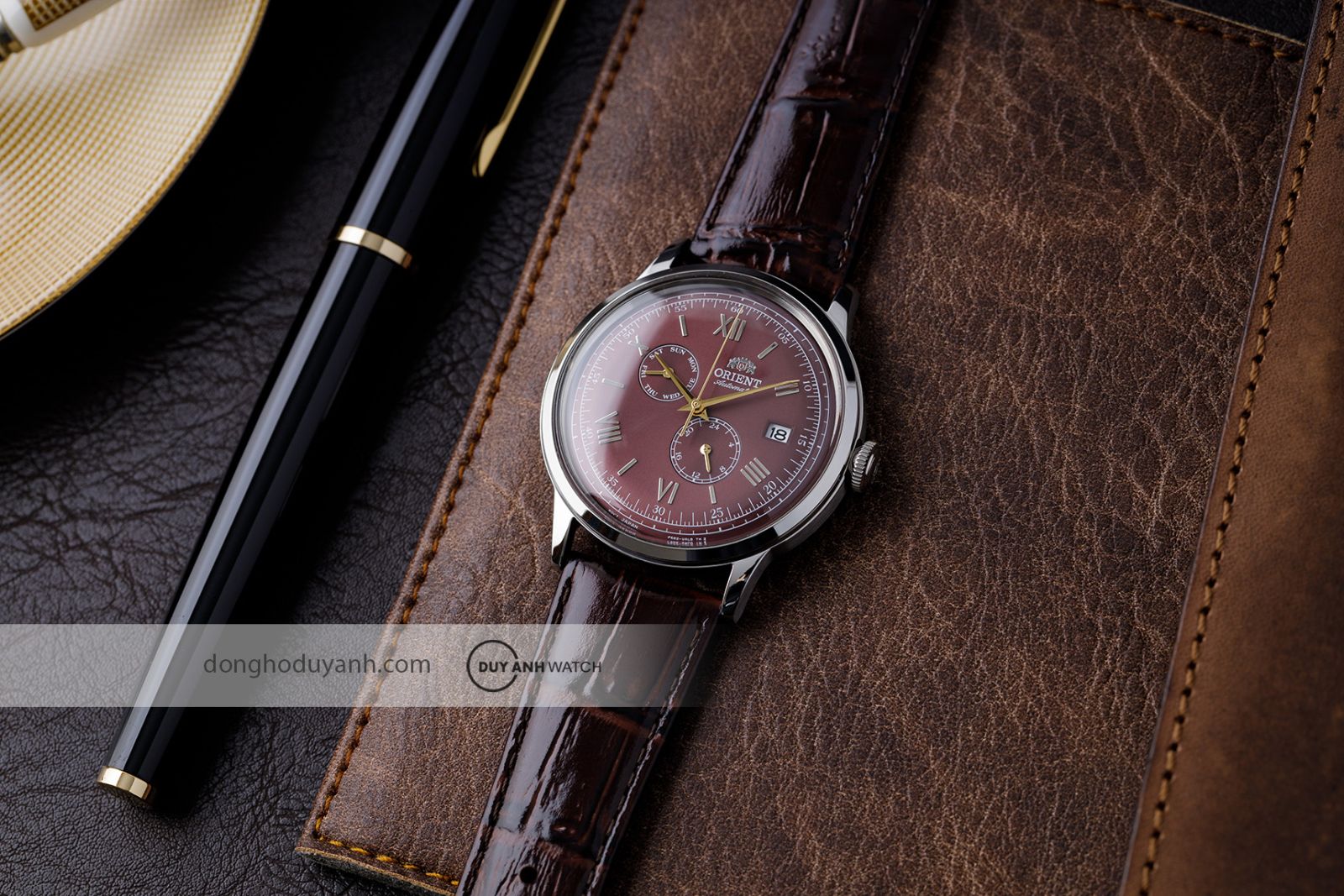 Đồng hồ nam Orient Bambino RA-AK0705R10B (RA-AK0705R30B)