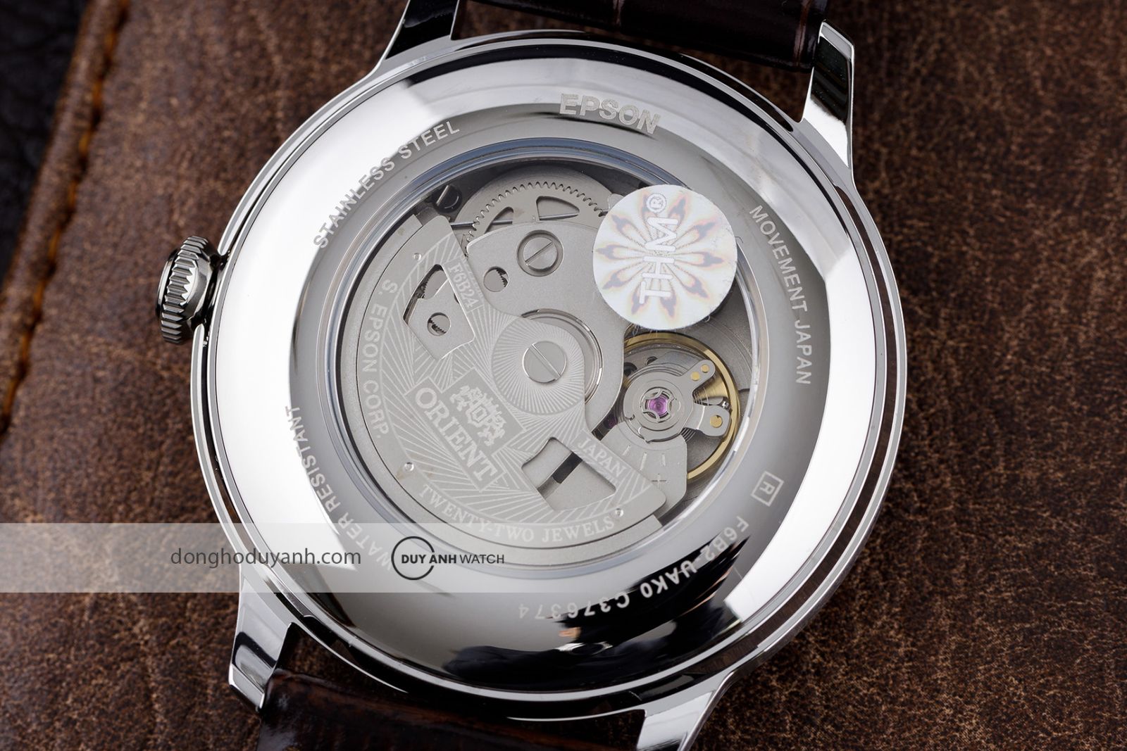 Mặt đáy Orient Sun and Moon RA-AK0804Y30B (RA-AK0804Y10B)