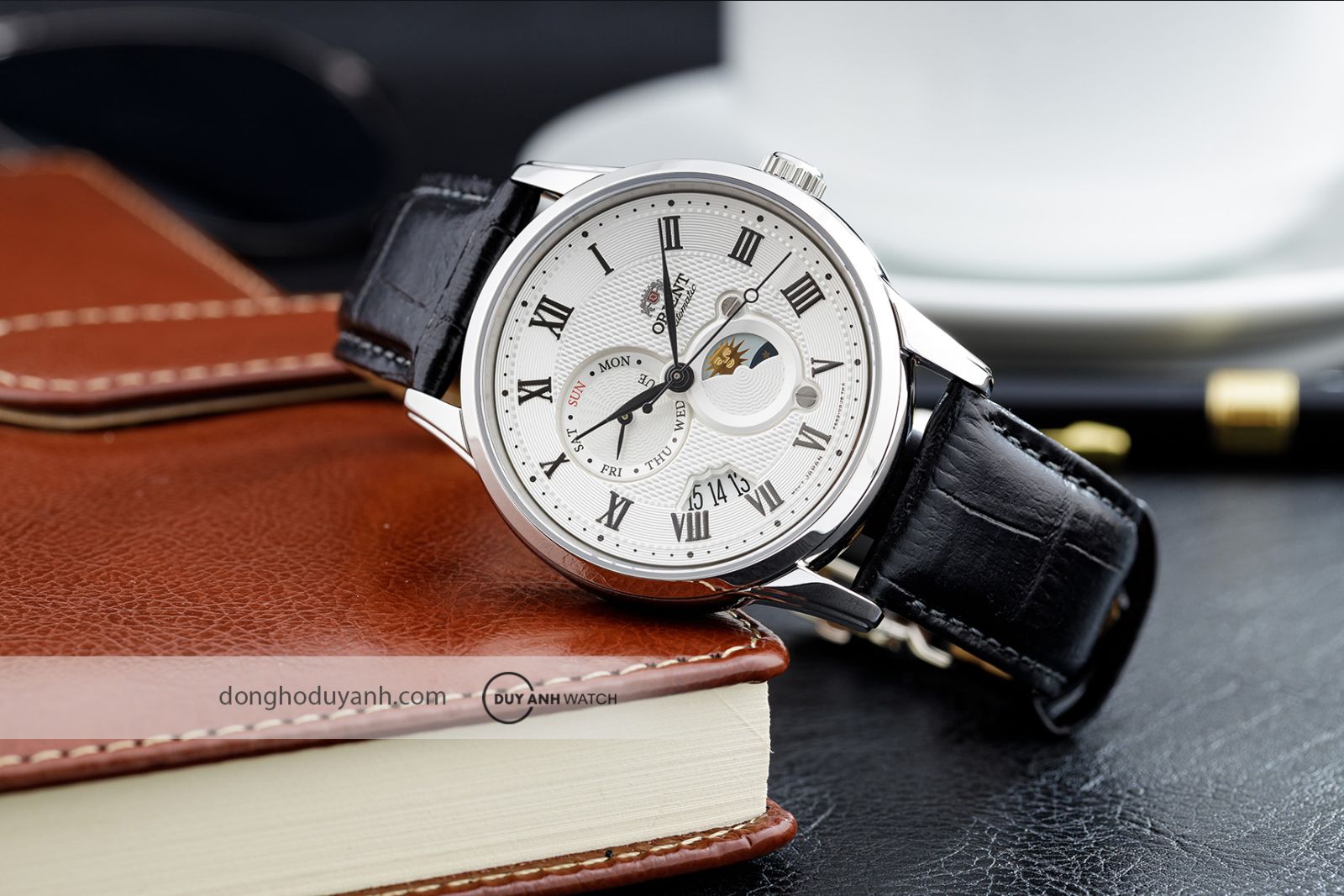 Đồng hồ Orient Sun and Moon Gen 3 RA-AK0008S30B (RA-AK0008S10B)