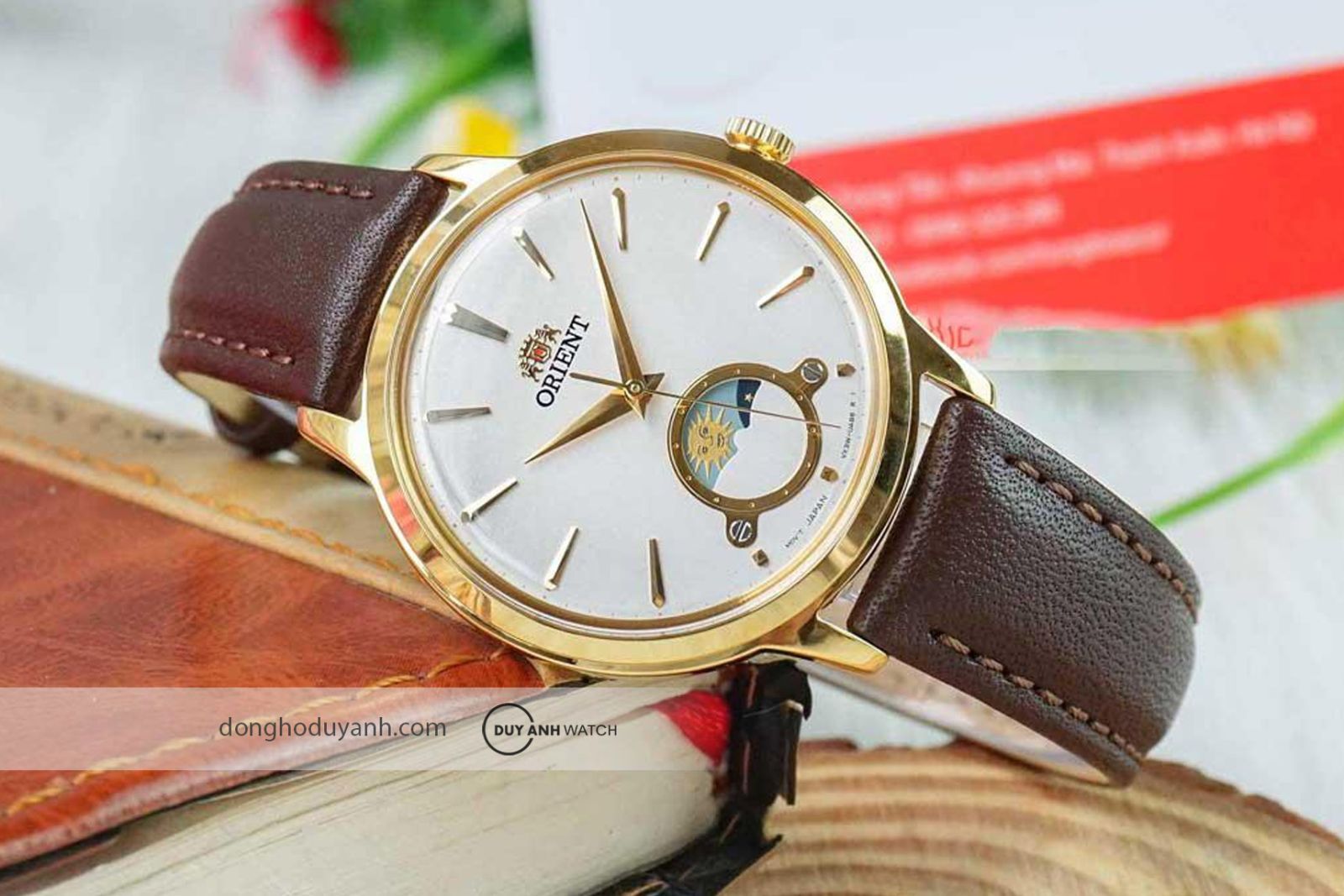 Cận cảnh Orient Sun And Moon RA-KB0003S10B