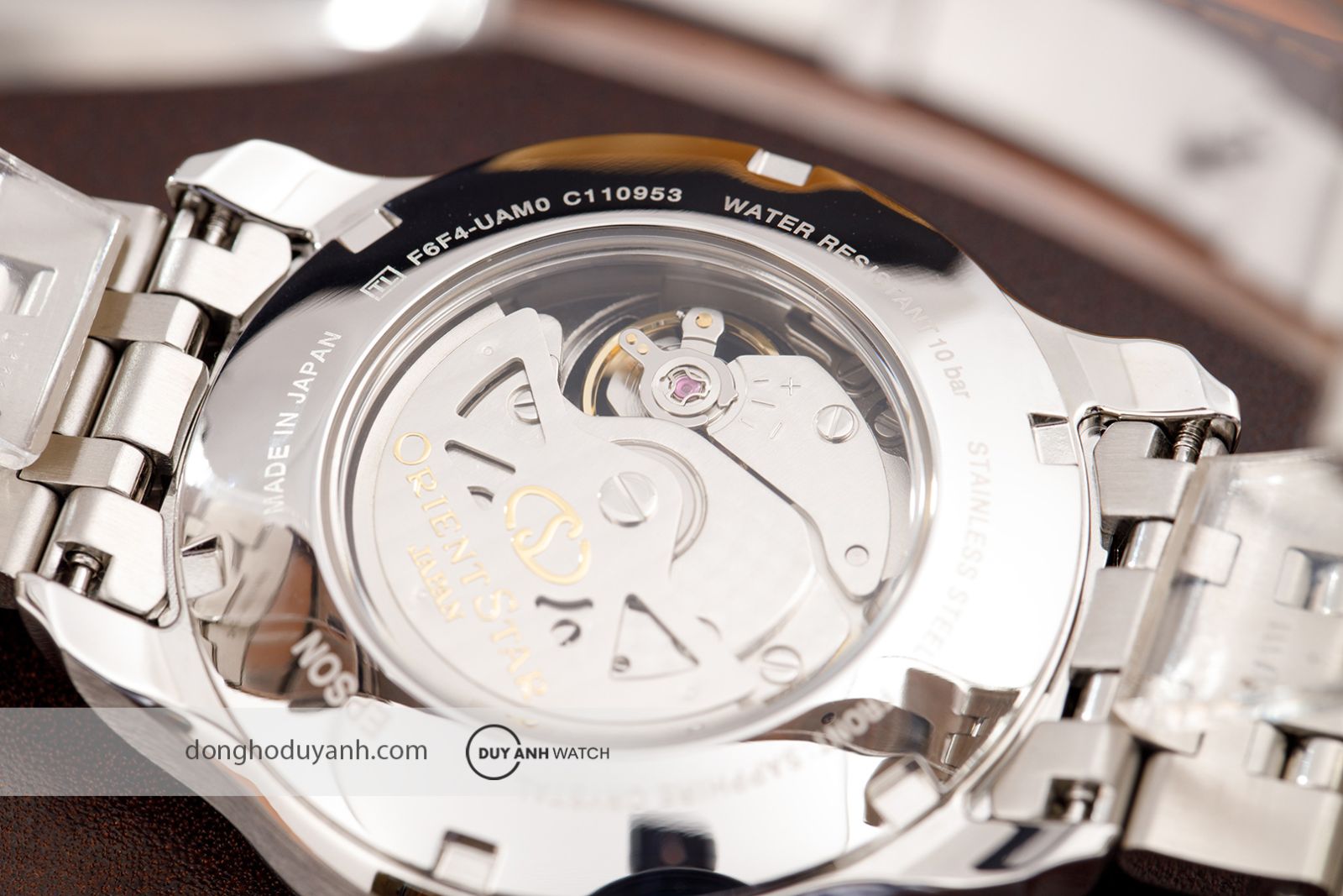 Mặt đáy Orient Star Contemporary Layered Skeleton RE-AV0B02Y00B