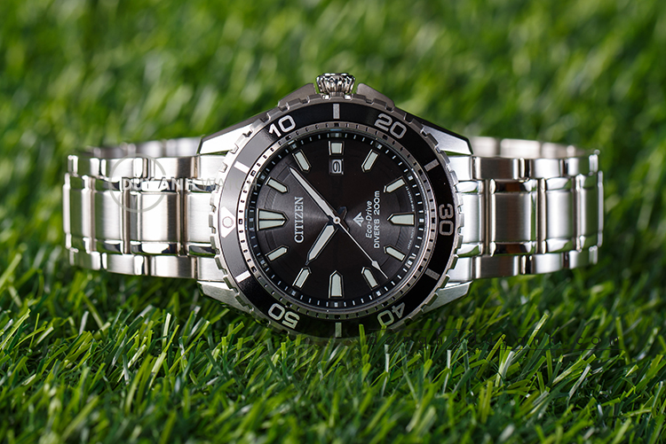 Đồng hồ Citizen Promaster Eco-Drive BN0190-82E