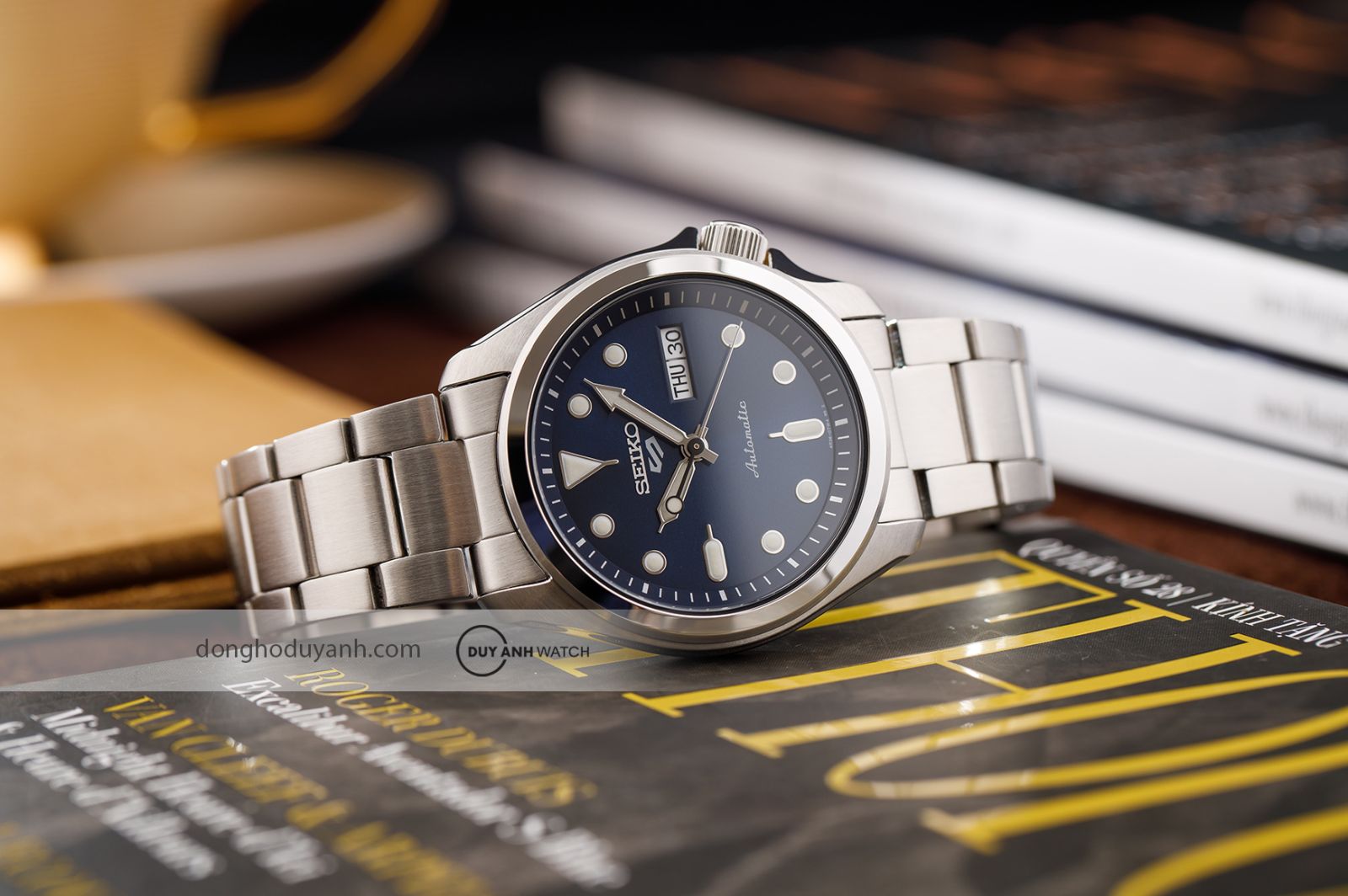 Đồng hồ Seiko 5 Sports Beater SRPE53K1