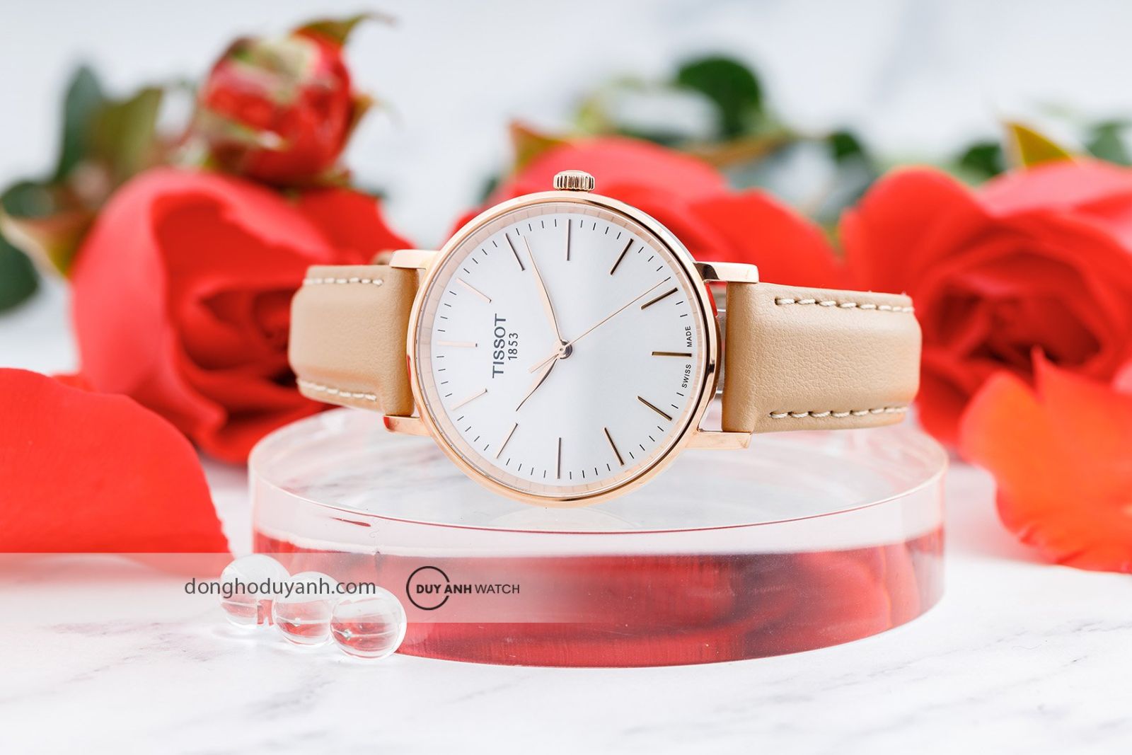 Đồng hồ nữ Tissot Everytime Lady T143.210.36.011.00